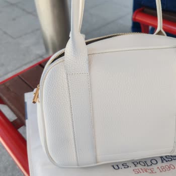 US Polo Çantam İlk Kullanımda Pantolon Rengini Aldı Müşteri Hatası Denilerek Geri Çevrildi