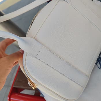 US Polo Çantam İlk Kullanımda Pantolon Rengini Aldı Müşteri Hatası Denilerek Geri Çevrildi