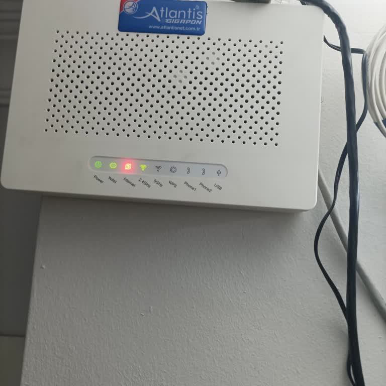 Sürekli Bağlantı Sorunu Ve Yetersiz Müşteri Hizmeti Nedeniyle Mağduriyet