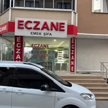 Nöbetçi Eczanede Kapalı Kapı Mağduriyeti