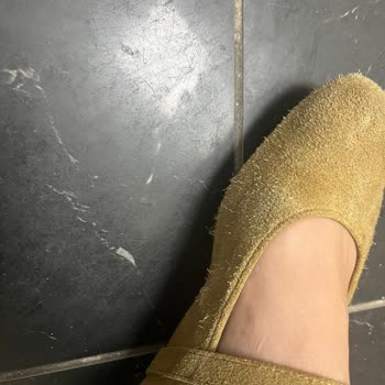 Zara'dan Alınan Babet 1 Haftada Deforme Oldu, İpler Sürekli Kopuyor