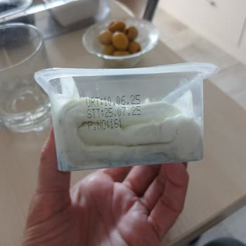 İçim Rulo Kaymakta Son Kullanma Tarihine Rağmen Bozulma Ve Küf Sorunu