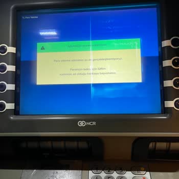ATM'de Yutulan Paranın İadesinde Bankalar Arasında Sorumluluk Atılması Ve Gecikme