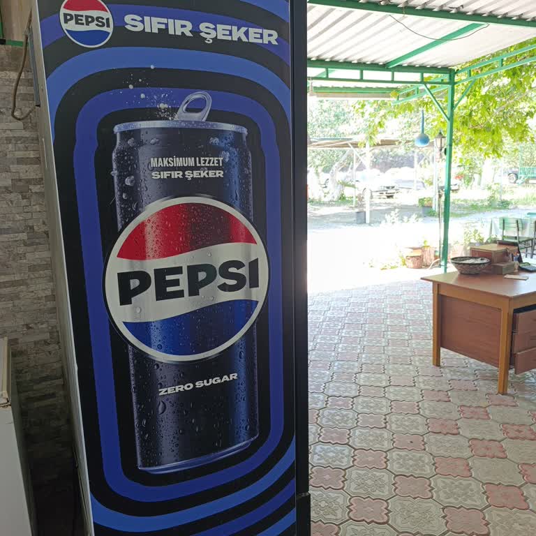Pepsi Logolu İçecek Dolabının 20 Gündür Arızalı Olması Ve Destek Eksikliği