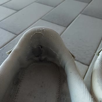 Aldığım Tommy Hilfiger Ayakkabı Kısa Sürede Deforme Oldu, Mağduriyetim Giderilmedi