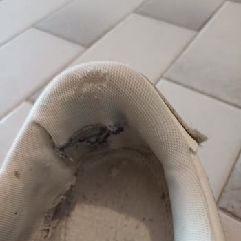 Aldığım Tommy Hilfiger Ayakkabı Kısa Sürede Deforme Oldu, Mağduriyetim Giderilmedi