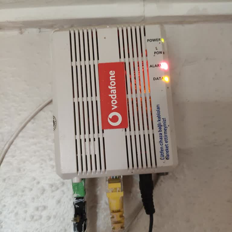 Taahhüt Yenileme Sonrası İnternet Kesintisi Ve Yetersiz Müşteri Hizmeti