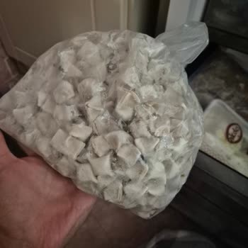 Dondurulmuş Ürünler Erimiş Ve Kullanılamaz Geldi