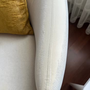 Aldığım Koltuklar Soyulmaya Başladı, Müşteri Hizmetlerinden Çözüm Alamıyorum