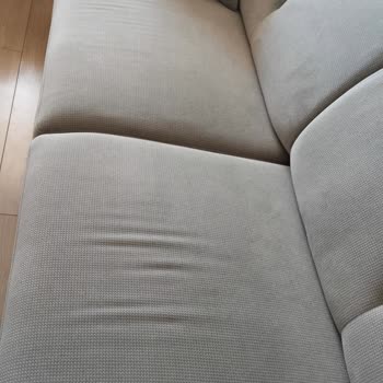 Yeni Alınan Koltukta Kumaş Sorunu Ve Yetersiz Servis Desteği