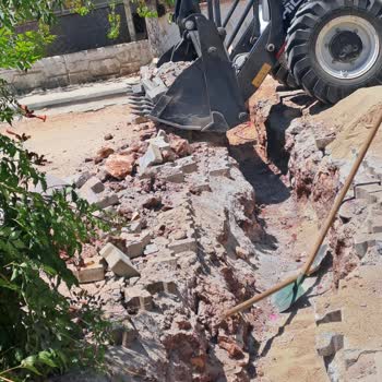 Didim'de Turizm Sezonunda Devam Eden Yer Altı Çalışmalarından Şikayetçiyim