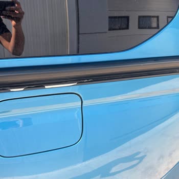 Garanti Biter Bitmez Kapı Rayında Boya Atması Ve Yüksek Onarım Ücreti