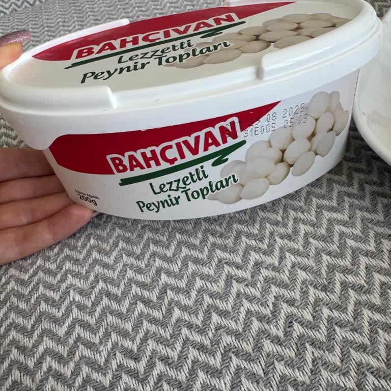 Bahçıvan Peynir Toplarında Plastik Koku Ve Sağlık Endişesi