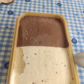 Getir'den Aldığım Dondurma Buzlu Ve Sağlıksız Çıktı