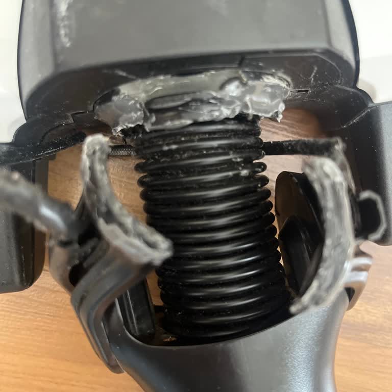 Bosch Süpürge Başlığı Sürekli Kırılıyor Çözüm Yok