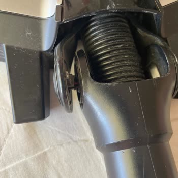 Bosch Dikey Şarjlı Süpürgemde Kronik Başlık Kırılması