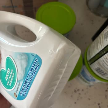 Bebek Maması Ve Deterjan Aynı Kutuda Gönderildi, Sağlık Riski Oluştu