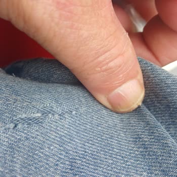 LCW'den Alınan Kot Pantolonun Ağ Kısmında Beklenmedik Açılma Sorunu