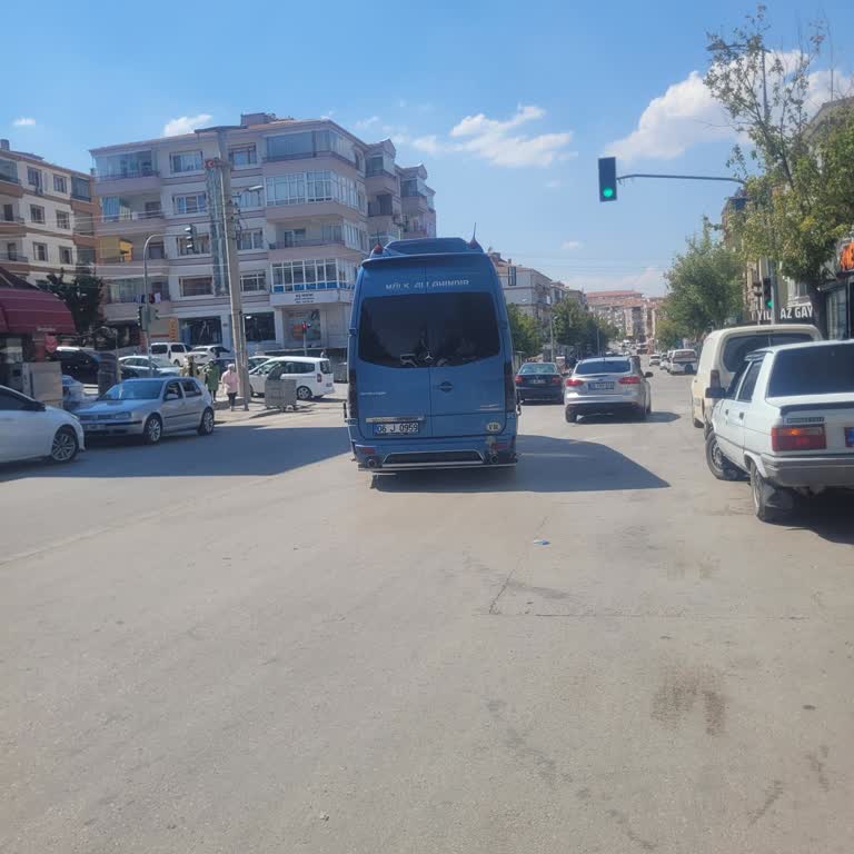 Dolmuş Şoförünün Keyfi Yolcu İndirmesi Ve Mağduriyet