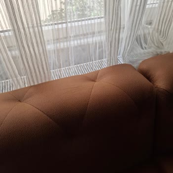 Yeni Alınan Koltuk Takımında Deformasyon Ve Renk Solması Şoku