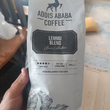 Küflü Kokan Kahve Çekirdekleri Ve Bozulmuş Tat Deneyimi