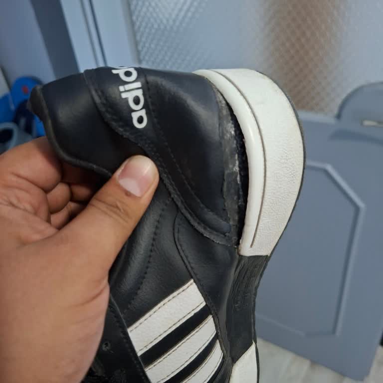 Adidas Ayakkabının Tabanı Açıldı Garanti Ve İnceleme Sürecinde Mağduriyet Yaşadım