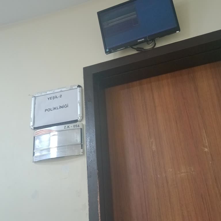 Reçete Onay Sorunu Nedeniyle Eczanede Mağduriyet