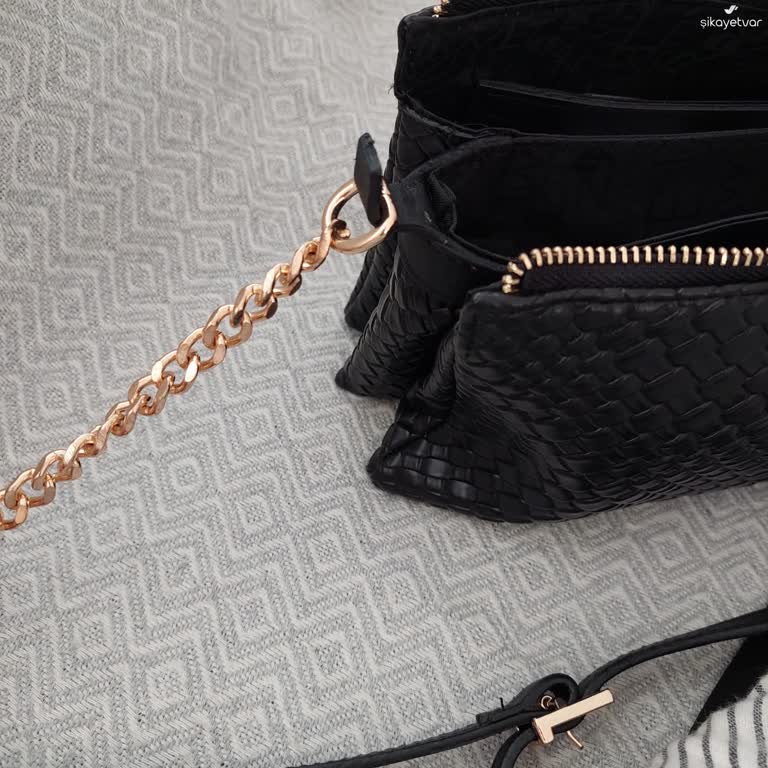 Nine West Çantanın Askı Kısmı Kısa Sürede Koptu