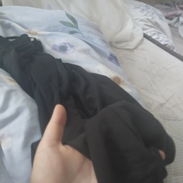 Ürün Görseliyle İlgisiz, Kalitesiz Pantolon Büyük Hayal Kırıklığı Yarattı