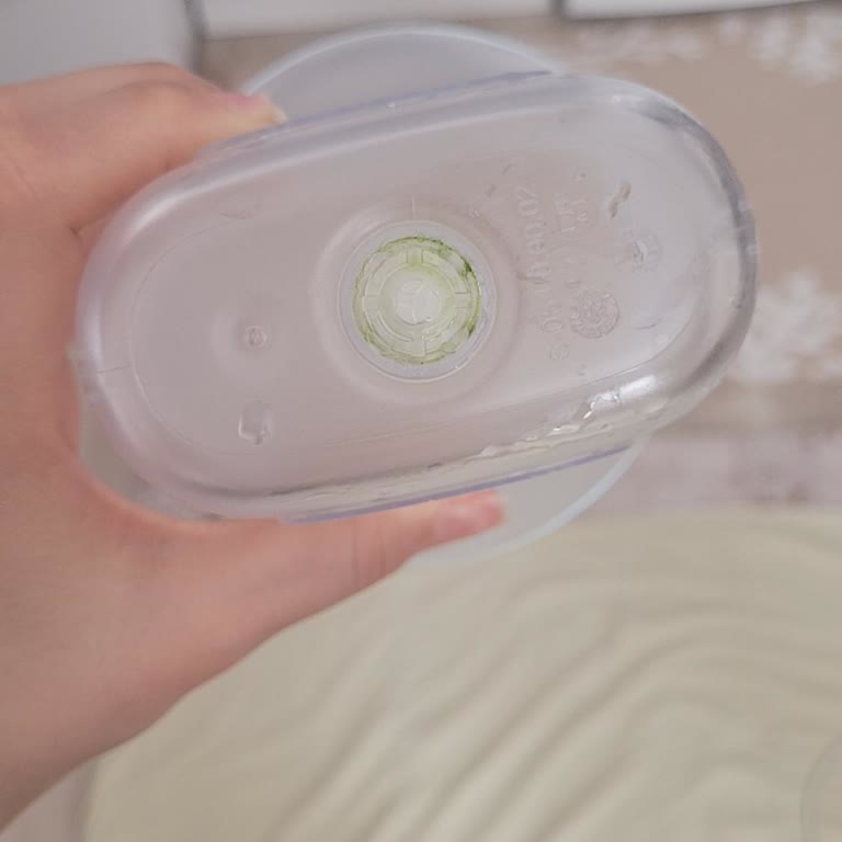 Brita Sürahide Temizlenmeyen Yosun Sorunu Çözülmüyor