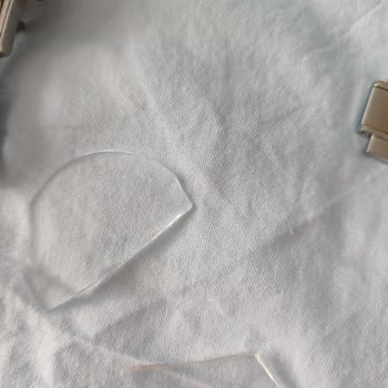 Saatin Camı Kısa Sürede Kırıldı, Garanti Kapsamı Dışında Kaldı