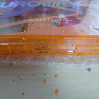 Kırık Far Paleti Ve Yetersiz Kargo Koruması