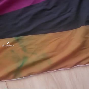 Armine Eşarp Renkleri Birbirine Karıştı!