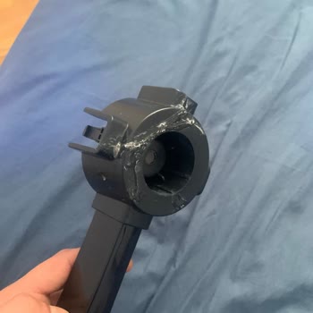 Kraus Vantilatörün Plastik Kaidesi Kırıldı, Yedek Parça Ve Destek Bulunamıyor