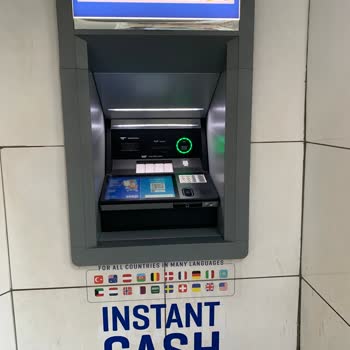 ATM'de Kalan Parama Banka Tarafından Çözüm Üretilmedi