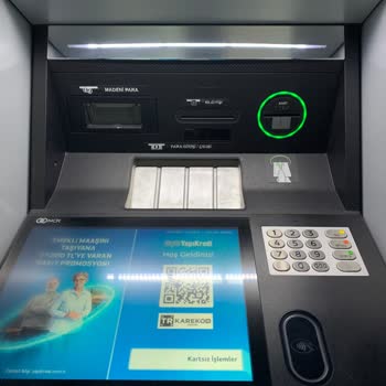 ATM'de Kalan Parama Banka Tarafından Çözüm Üretilmedi