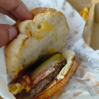 Eksik ve Soğuk Hamburger Şikayeti