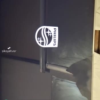 Philips TV Logosu Ekrandan Gitmiyor