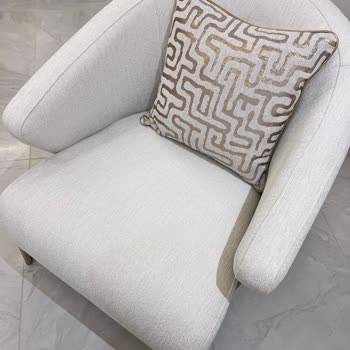 Lekeli Koltuklar İçin İade Talebime Ek Ücret İstiyorlar, Mağdur Edildim