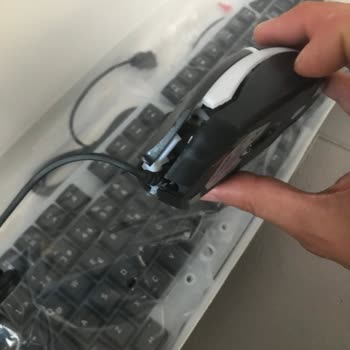 Kırık Gelen Ürün Ve İlgisiz Müşteri Hizmeti Deneyimi