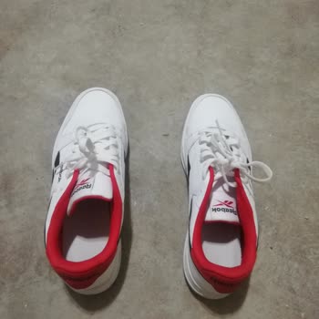 Reebok Ayakkabıda Vurma Sorunu Ve Değişim Reddi