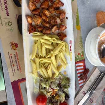 Tavuk Dünyası'nda Soğuk Ve Eksik Servis Hayal Kırıklığı Yarattı