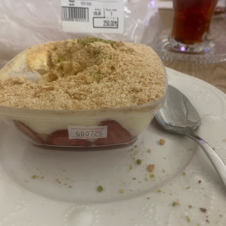 Tarihi Geçmiş Ürün Satışı Ve Kötü Deneyim