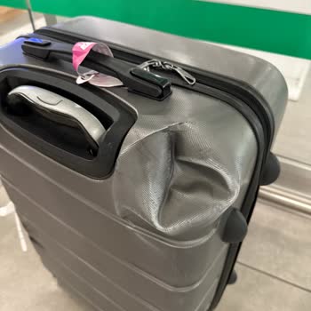 Sunexpress Uçuşunda Valiz Hasarı Ve Yetersiz Destek Nedeniyle Maddi Zarar