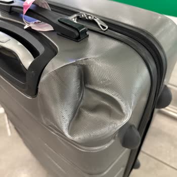 Sunexpress Uçuşunda Valiz Hasarı Ve Yetersiz Destek Nedeniyle Maddi Zarar