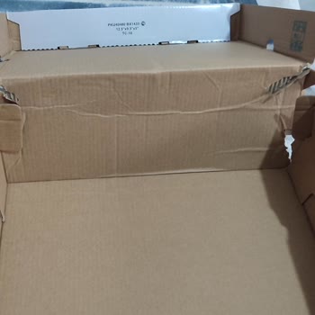 Skechers Siparişimde Hasarlı Kutu Ve Yetersiz Kargo Hizmeti