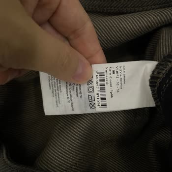 İlk Yıkamada Pantolonda İz Ve Solma Sorunu: İade Talebim Var