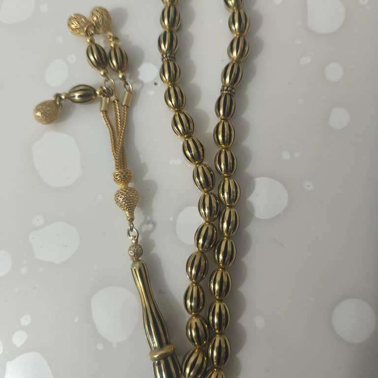 Asi Kız Tesbihcilik Tesbih Orijinal Değil, Firma Ürünlerinin Arkasında Durmuyor