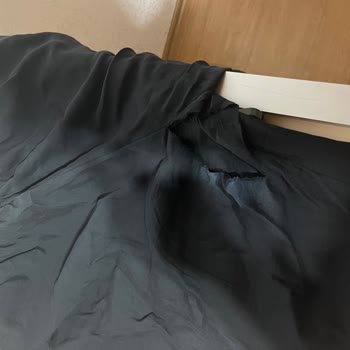 İlk Giyişte Yırtılan Pantolon Ve Yetersiz Müşteri Desteği