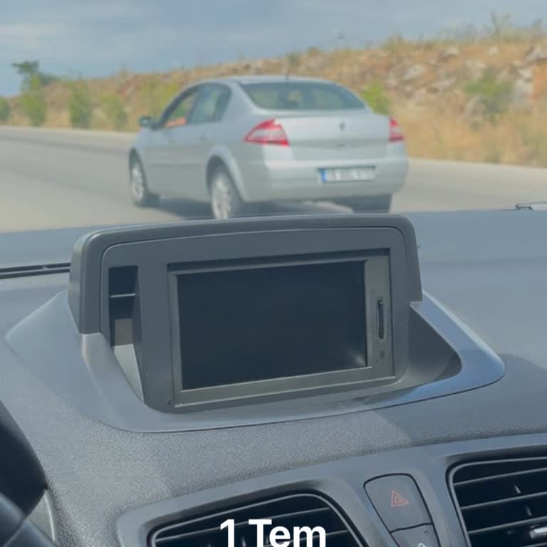 Tomtom Ekran Açılmıyor Ve Şanzıman Yağı Hakkında Bilgi Almak İstiyorum